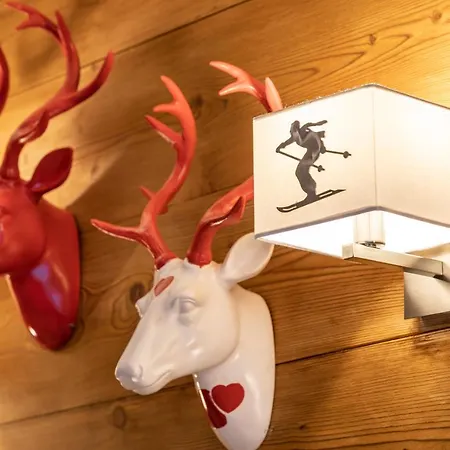 Les Monts Charvin Hotel 3*