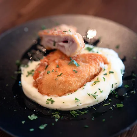 Hotel Les Monts Charvin