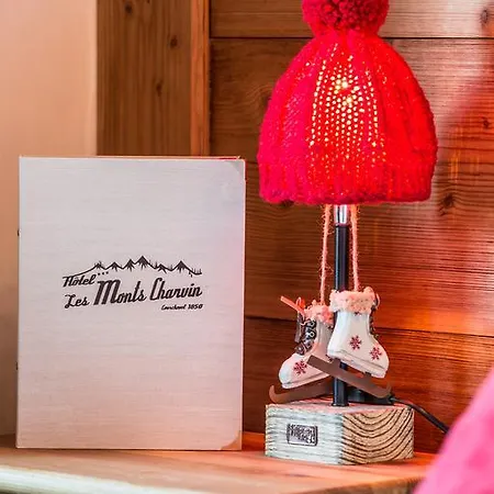 Les Monts Charvin 3*