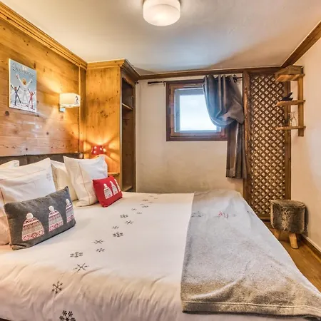 ليس مونت شارفين