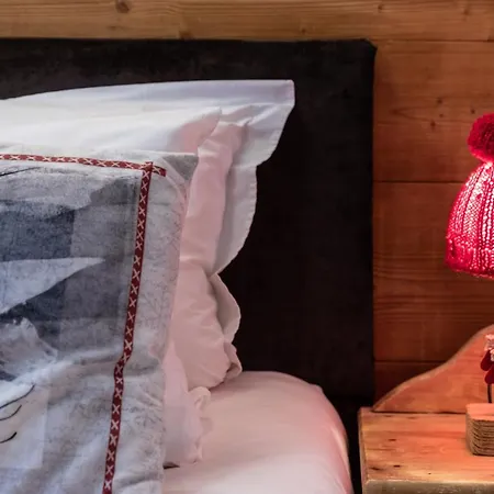 ليس مونت شارفين فندق 3*