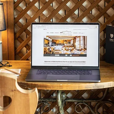 فندق ليس مونت شارفين