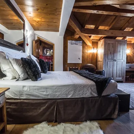 Les Monts Charvin 3* Куршевель