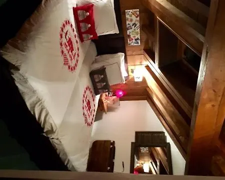 فندق ليس مونت شارفين كورشوفيل