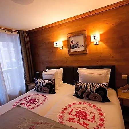 Les Monts Charvin 3* Courchevel