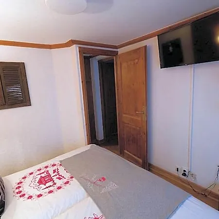 Les Monts Charvin Hotel
