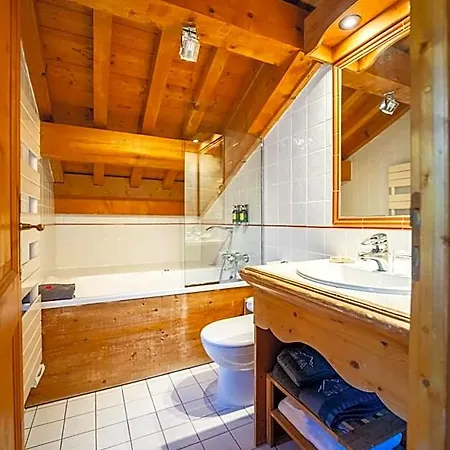 Hotel Les Monts Charvin