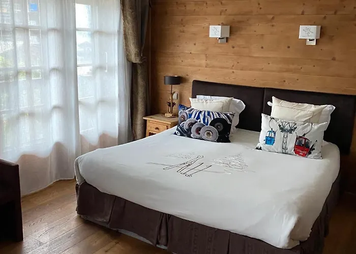 Les Monts Charvin 3* Courchevel