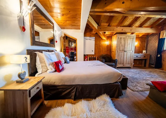 Les Monts Charvin Hotel 3*