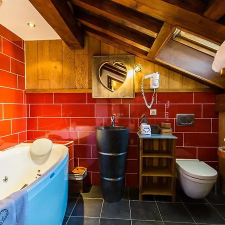 Hotel Les Monts Charvin 3*