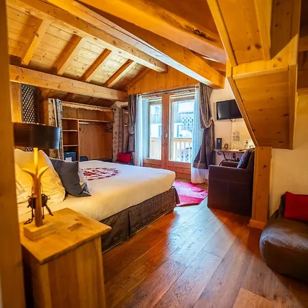 Les Monts Charvin 3* Courchevel